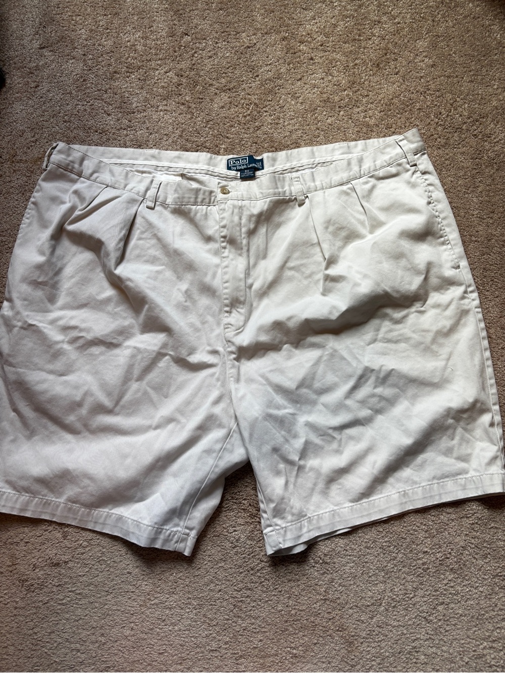 Ralph Lauren Cream Flat-Front Men’s Shorts